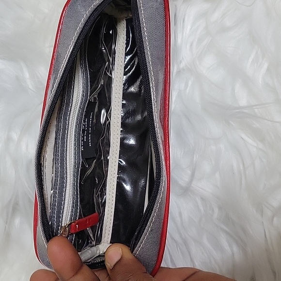 Kate Spade Stationaries( Pencil case, pencil, sharpener) - Picture 6 of 7